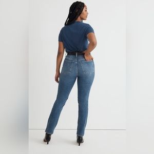 The Curvy Perfect Vintage Jean Sz 30